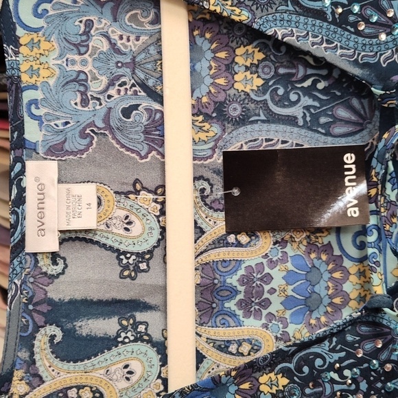 NWT Avenue Poncho Tie Detail Blouse - Picture 3 of 6